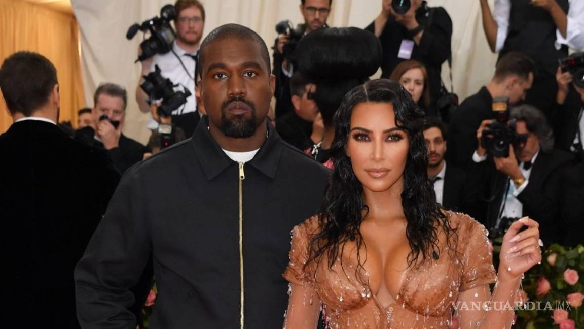 'Eres mi esposa y me afecta cuando apareces muy provocativa': Kanye West a Kim Kardashian