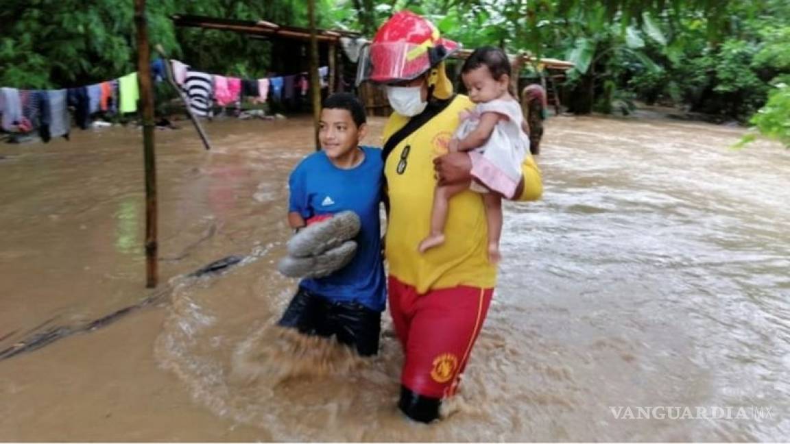 Huracán ‘Eta’ toca tierra en Nicaragua y se espera sea devastador