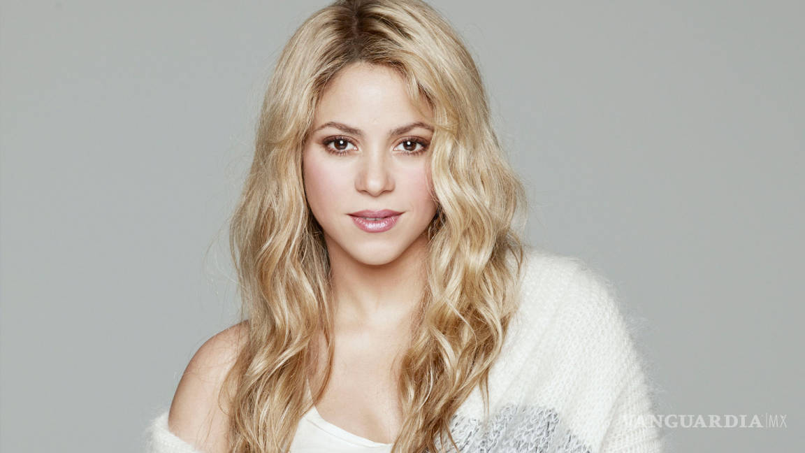 Video: Shakira enciende las redes con su meneo de caderas y de algo más...