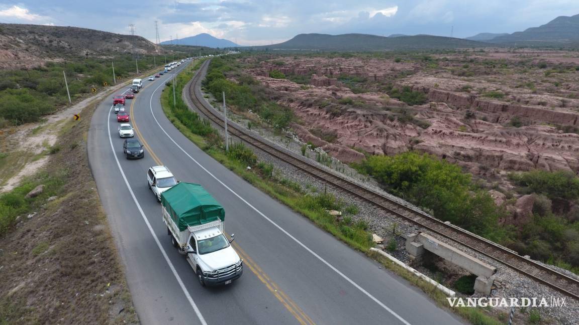 $!La ampliación de la carretera a Zacatecas, en su tramo a Derramadero, es otra obra urgente que no ha recibido recursos federales.