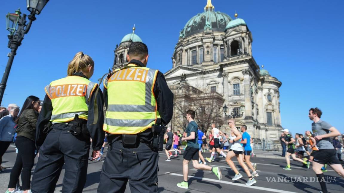 Frustran un atentado islamista con cuchillos en la media maratón de Berlín