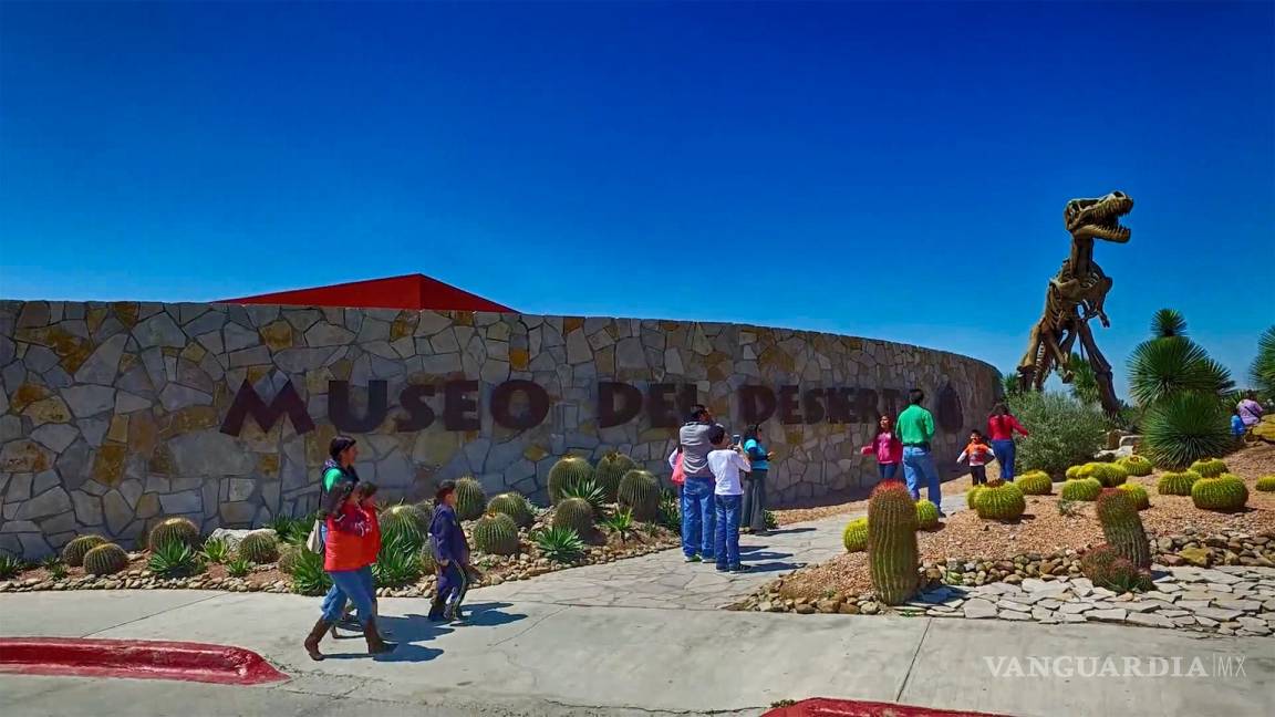 Cumplen 6 trabajadores 20 años laborando en el Museo del Desierto de Saltillo