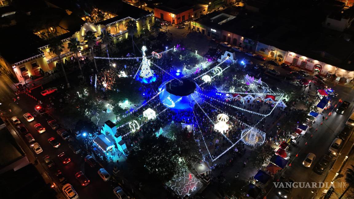 $!El evento marcó el inicio oficial de las fiestas decembrinas en el municipio.