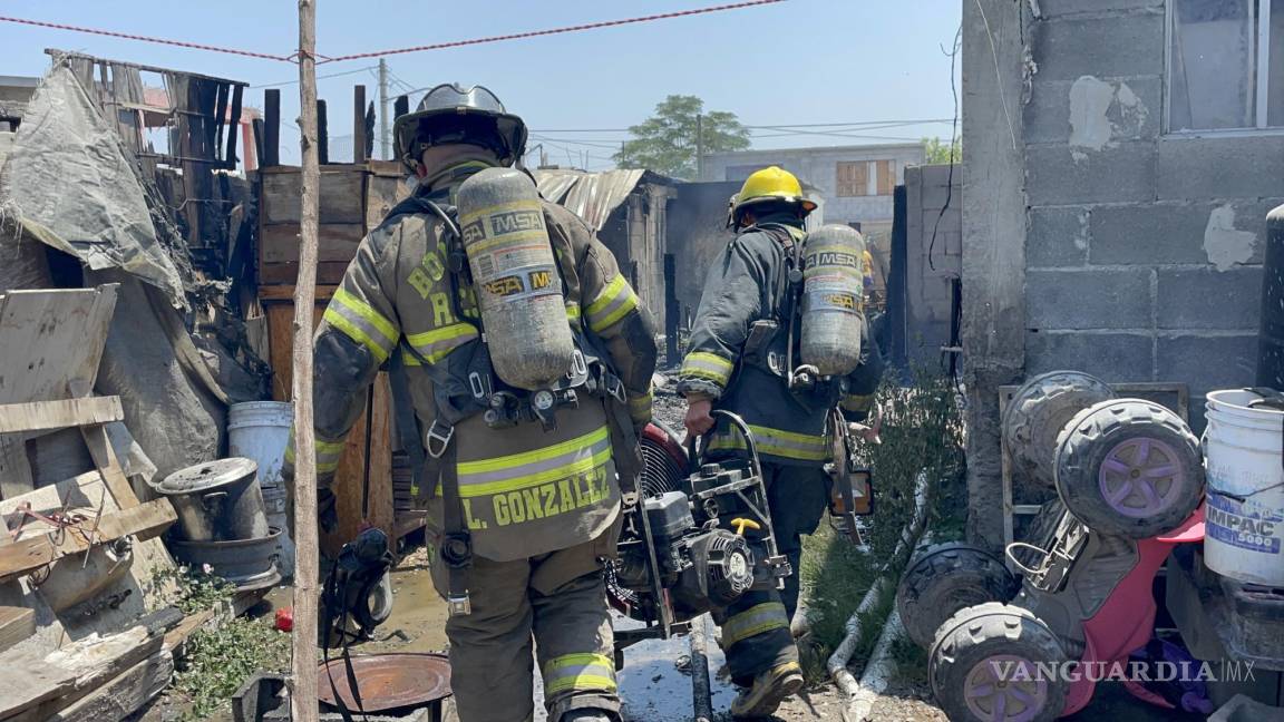 Señalan a hombre por incendio en terreno de Ramos Arizpe; vecinos sospechan fue provocado