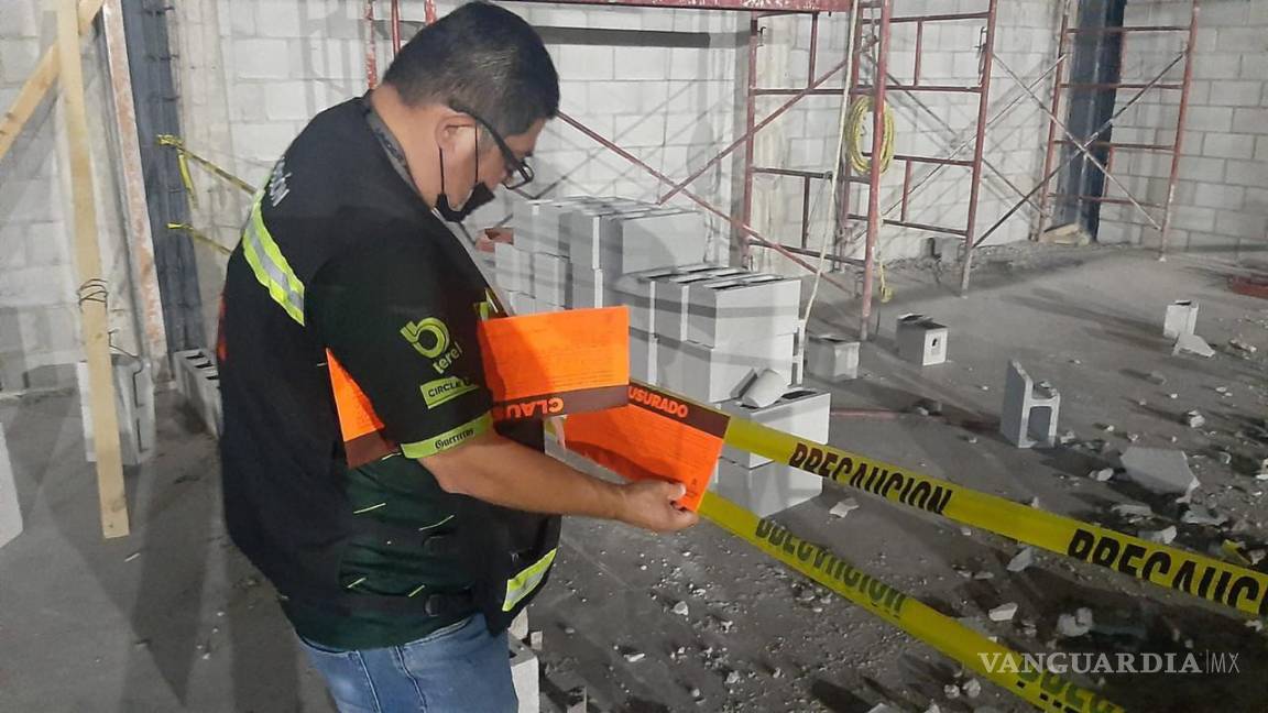 Clausuran obra que se derrumbó en Torreón