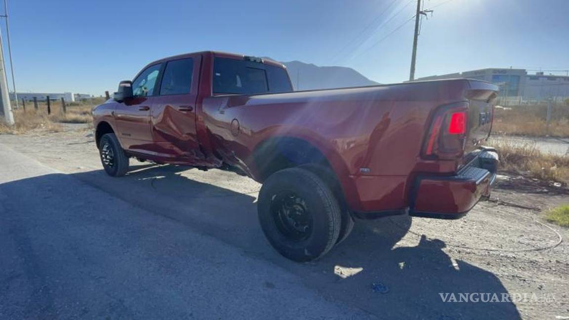 $!Bomberos acudieron al lugar tras el reporte de personas lesionadas.