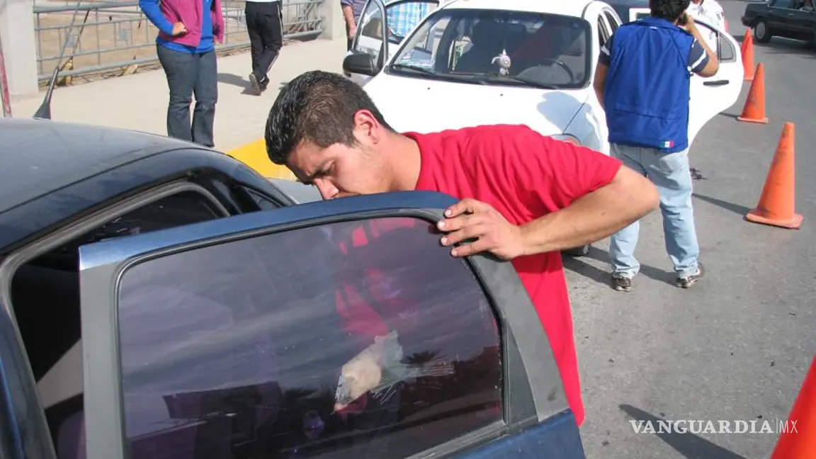 En 2024, multaron por uso de vidrios polarizados a 4 personas por semana en Saltillo