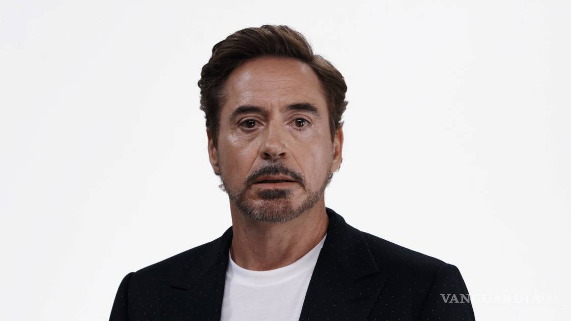 Robert Downey Jr. y Scarlett Johansson lanzan un último video para invitar a votar