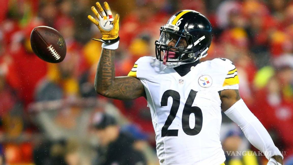 Le'Veon Bell al fin firma con Steelers