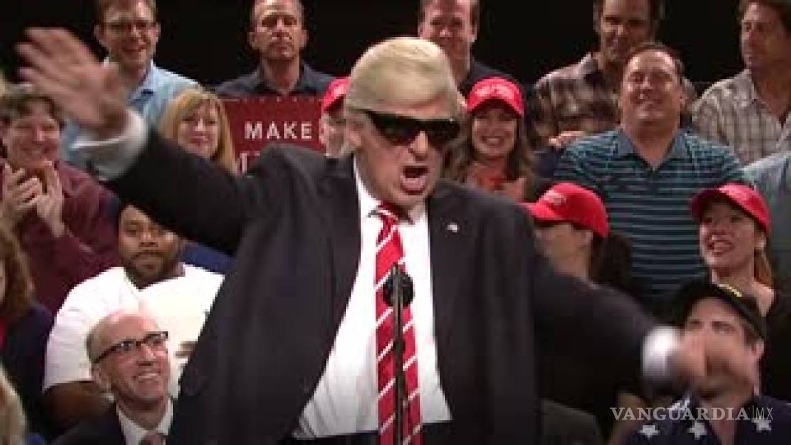 Alec Baldwin regresa a SNL con una parodia del último discurso provocador de Trump