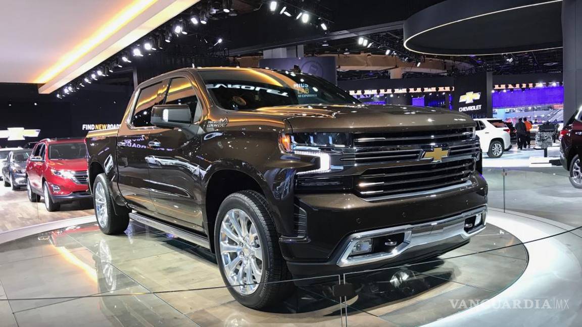 $!Los 'dinosaurios' dominaron el Autoshow de Detroit