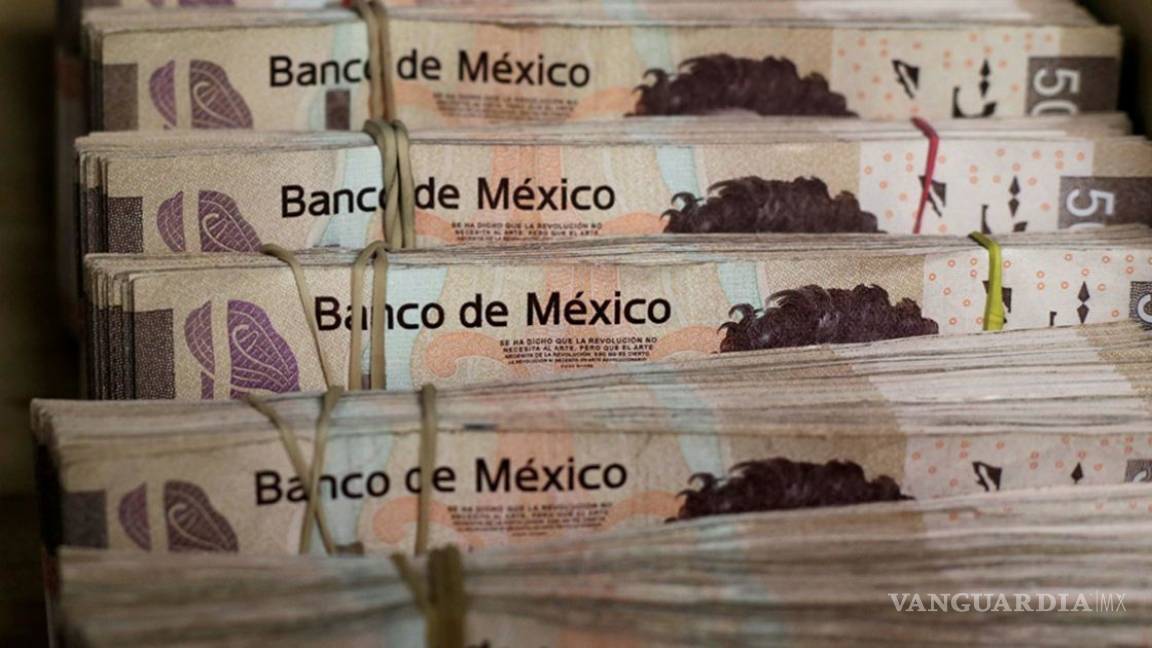 Peso conserva impulso del Banxico; dólar cae a 20.16 unidades