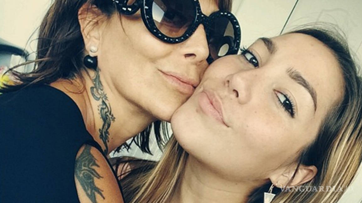 “Querían nalgas”, Alejandra Guzmán y su hija se lucen en Instagram