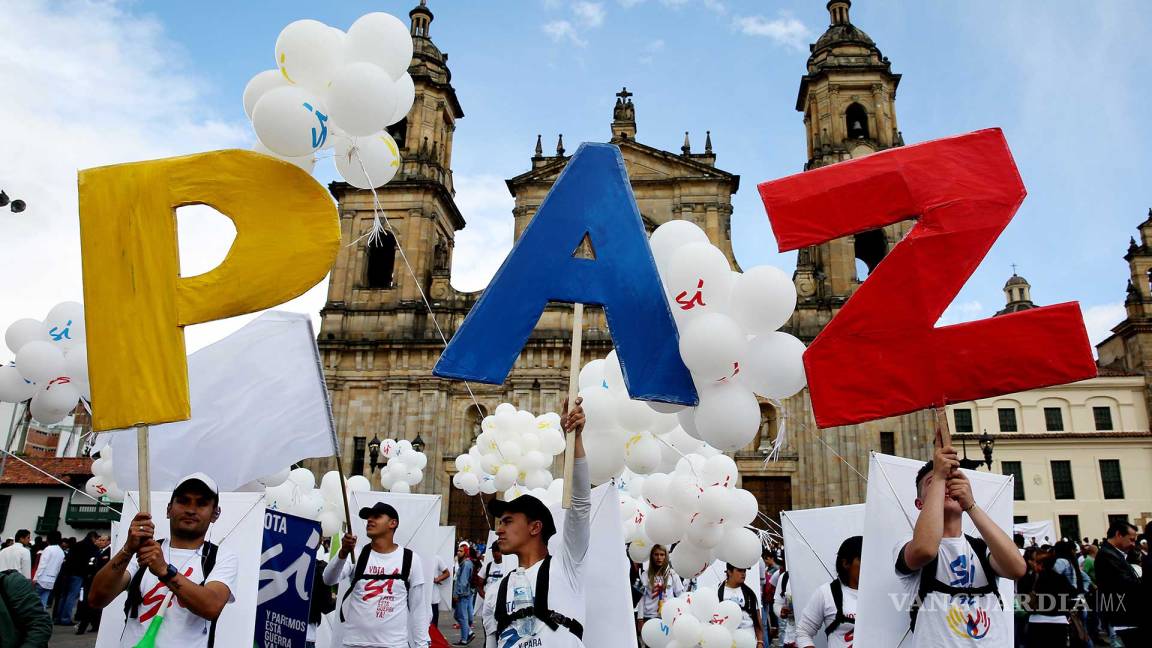 Anuncian reunión entre Santos y Uribe para afinar acuerdo de paz con las FARC