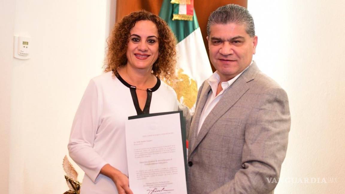 $!Miguel Riquelme entrega 3 nuevos nombramientos para la educación de Coahuila