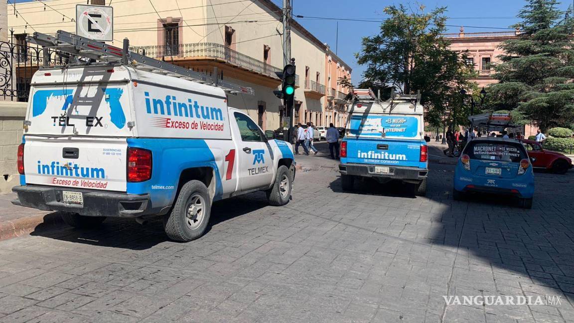 $!Telefonistas cerraron la circulación durante la manifestación.