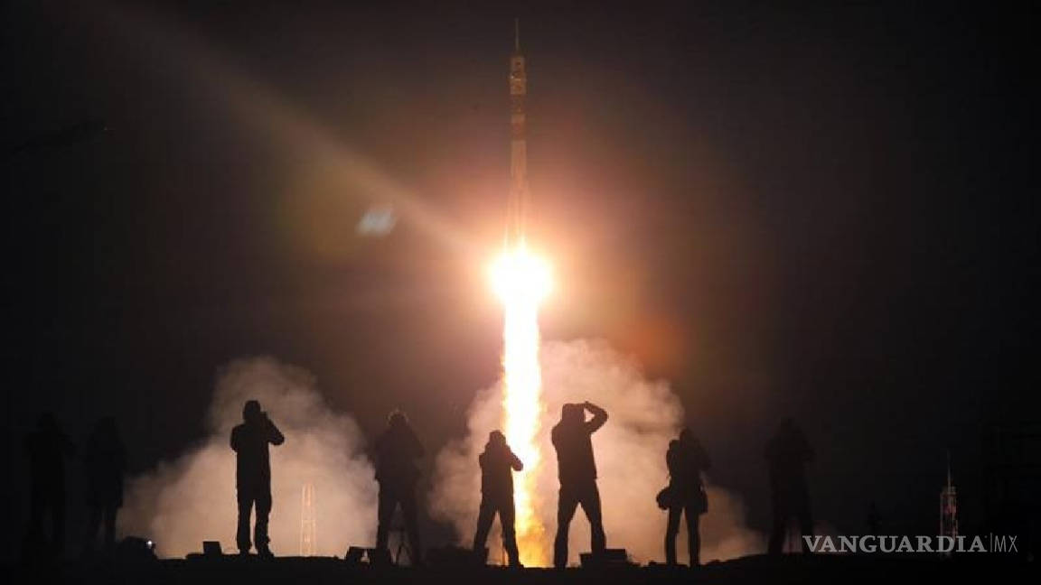 Nave tripulada Soyuz MS-06 se acopla con éxito a la Estación Espacial Internacional