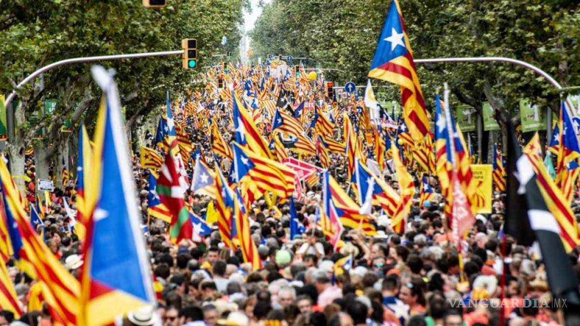 Miles marcharon en Barcelona a favor de la Independencia de Cataluña