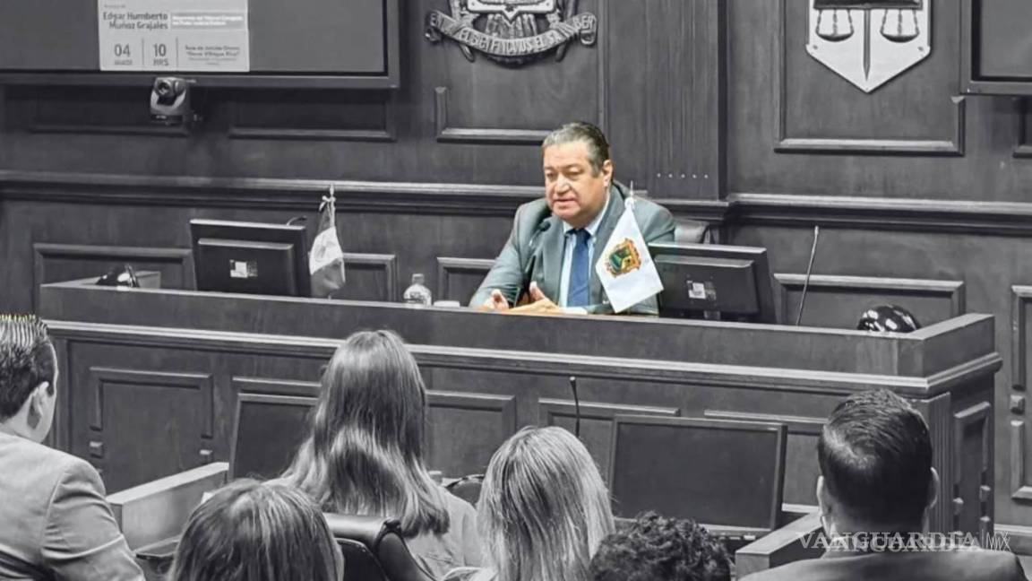 $!Édgar Muñoz Grajales, “magistrado a modo”, señalado por presuntas prácticas de corrupción e irregularidades en el ejercicio de sus funciones, no continuará en el cargo; en su lugar, asumirá la magistratura Olga Guadalupe Montoya Zablah, quien actualmente se desempeña como su secretaria proyectista.