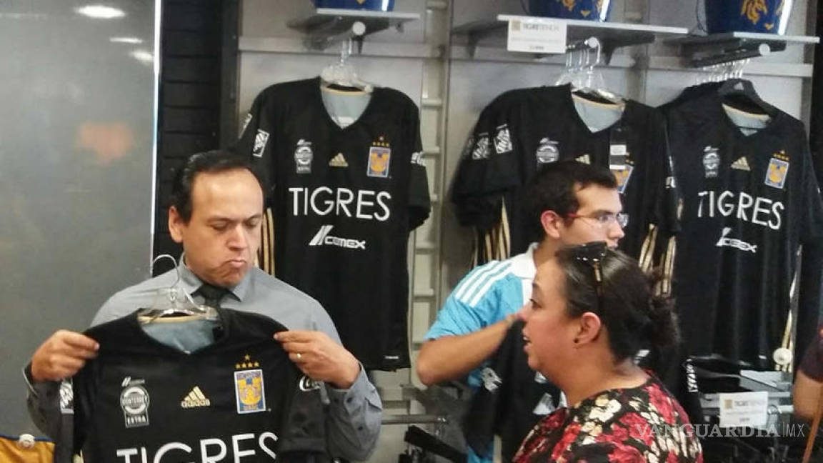 Jersey de gala de Tigres ya comienza a escasear