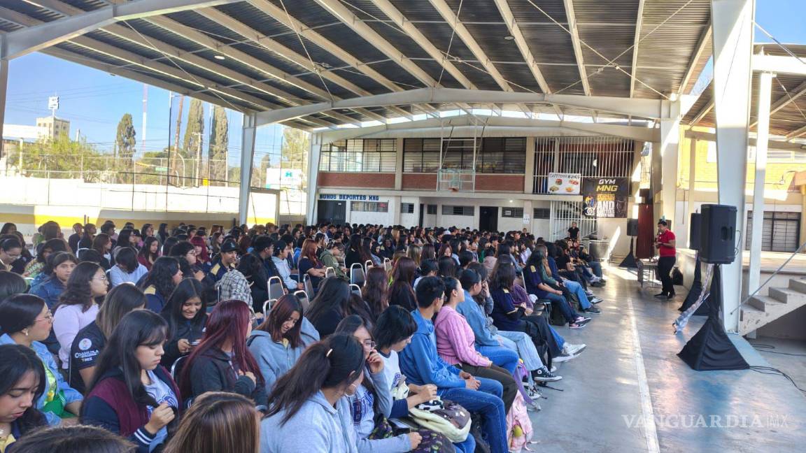 $!Participaron alrededor de 450 estudiantes de nivel medio superior.