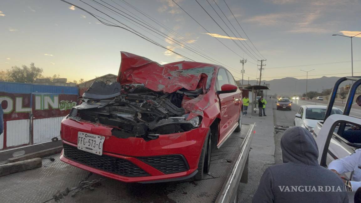 ¡Ya se habían tardado! Nuevamente, transporte de personal causa un accidente en Saltillo