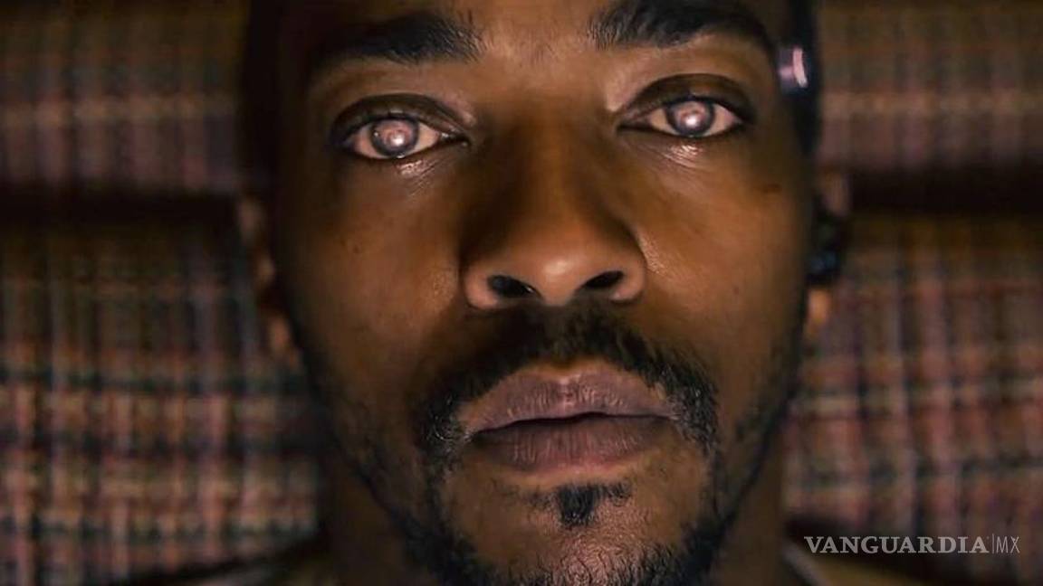 $!El beso gay en Black Mirror que dio la bienvenida a sus seguidores