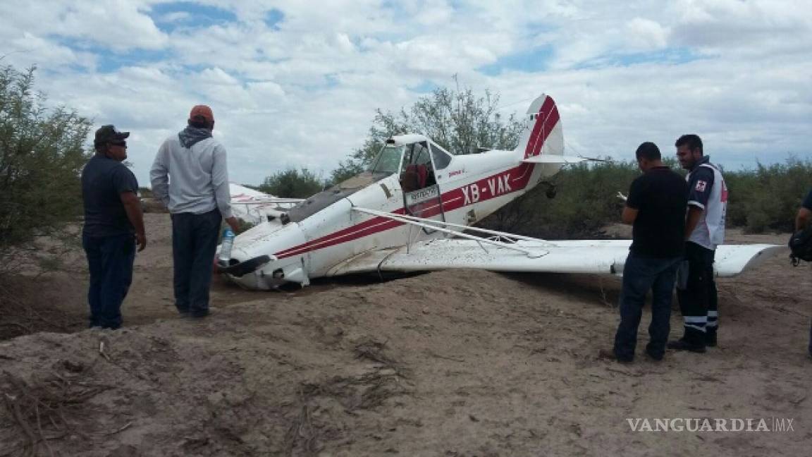 Piloto de avión fumigador resulta ileso en aterrizaje forzoso en San Pedro, Coahuila