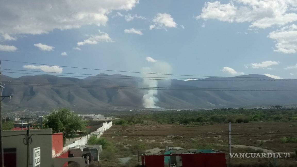 $!Incendio en Sierra de Zapalinamé de Saltillo alerta a la ciudadanía