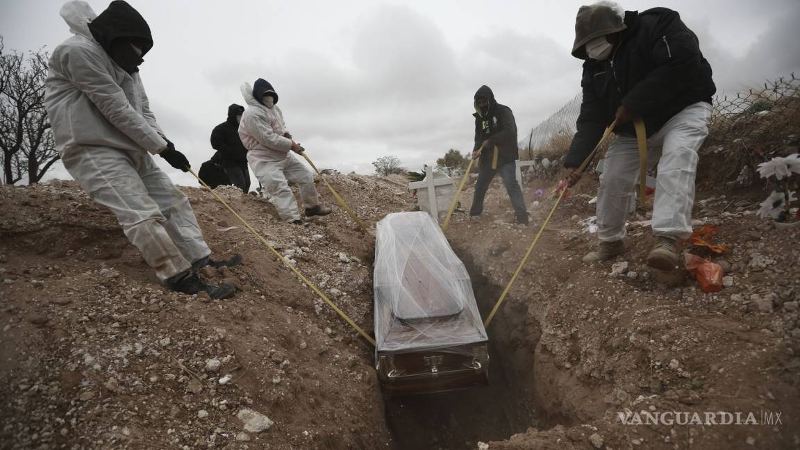 Cementerios de la CDMX casi saturados, por nuevo pico de muertes por COVID