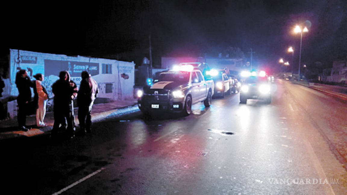 Grupo armado asalta a taxista en Saltillo; muere pasajero