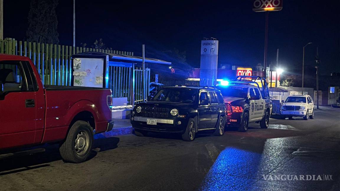 $!Autoridades iniciaron un operativo para localizar al presunto agresor, quien huyó tras el ataque.