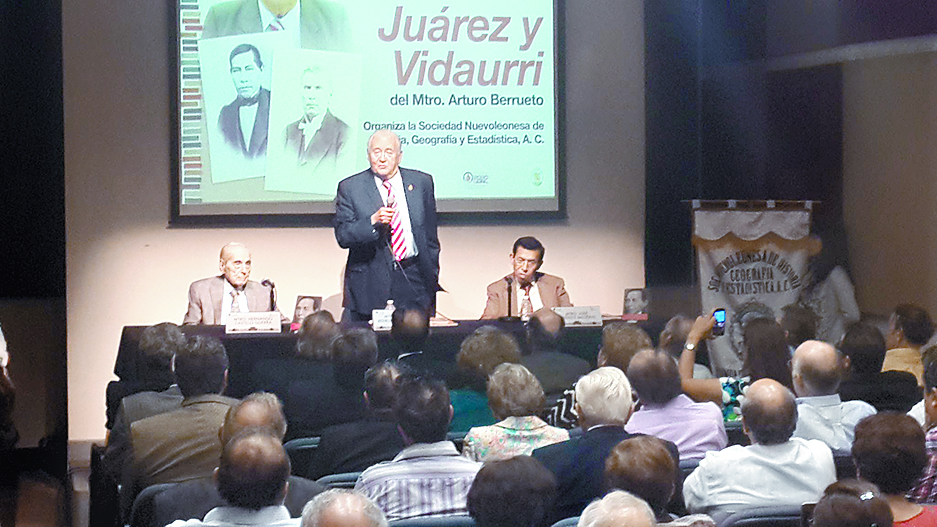 $!Reconocen la trayectoria de Arturo Berrueto González