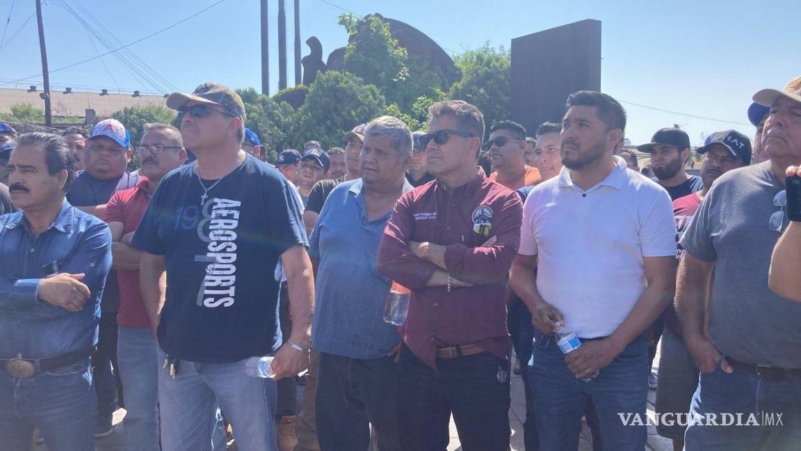 $!Los trabajadores se han movilizado en distintas ocasiones pidiendo lo que les corresponde; los retrasos han prevalecido, pese a la inyección de recursos de un fondo norteamericano.