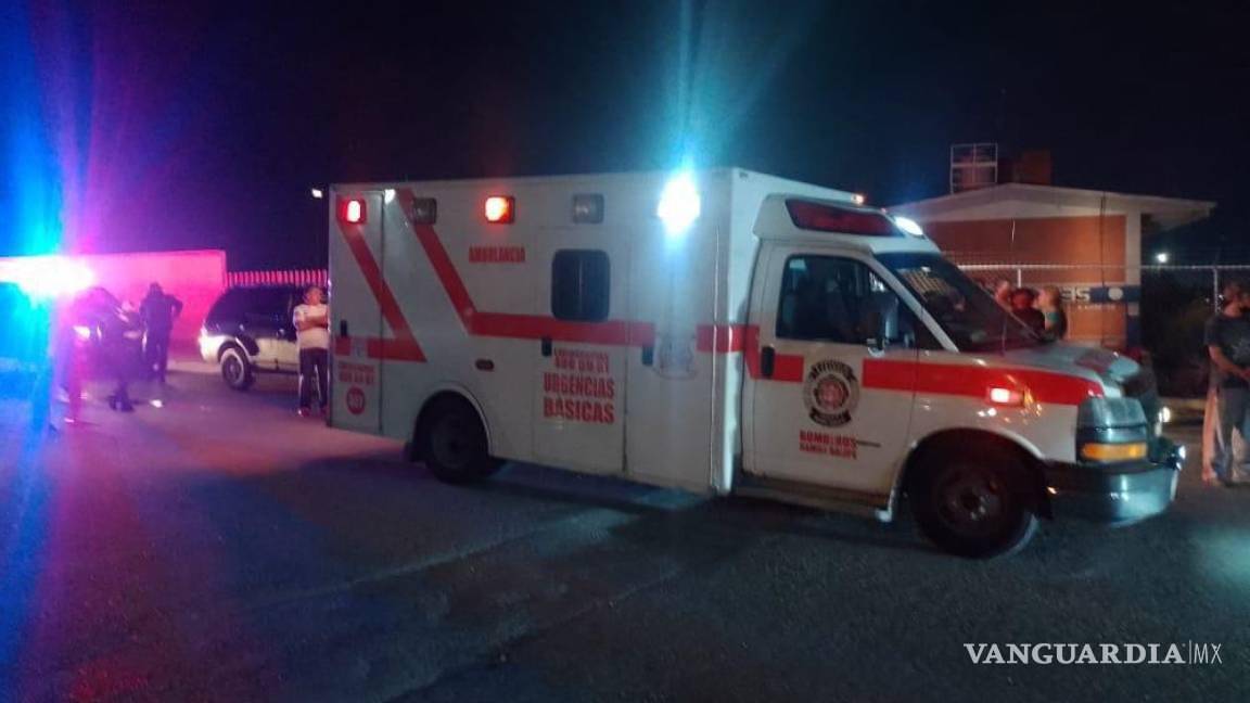 $!En primera instancia, el menor habría sufrido una probable fractura en rótula derecha.