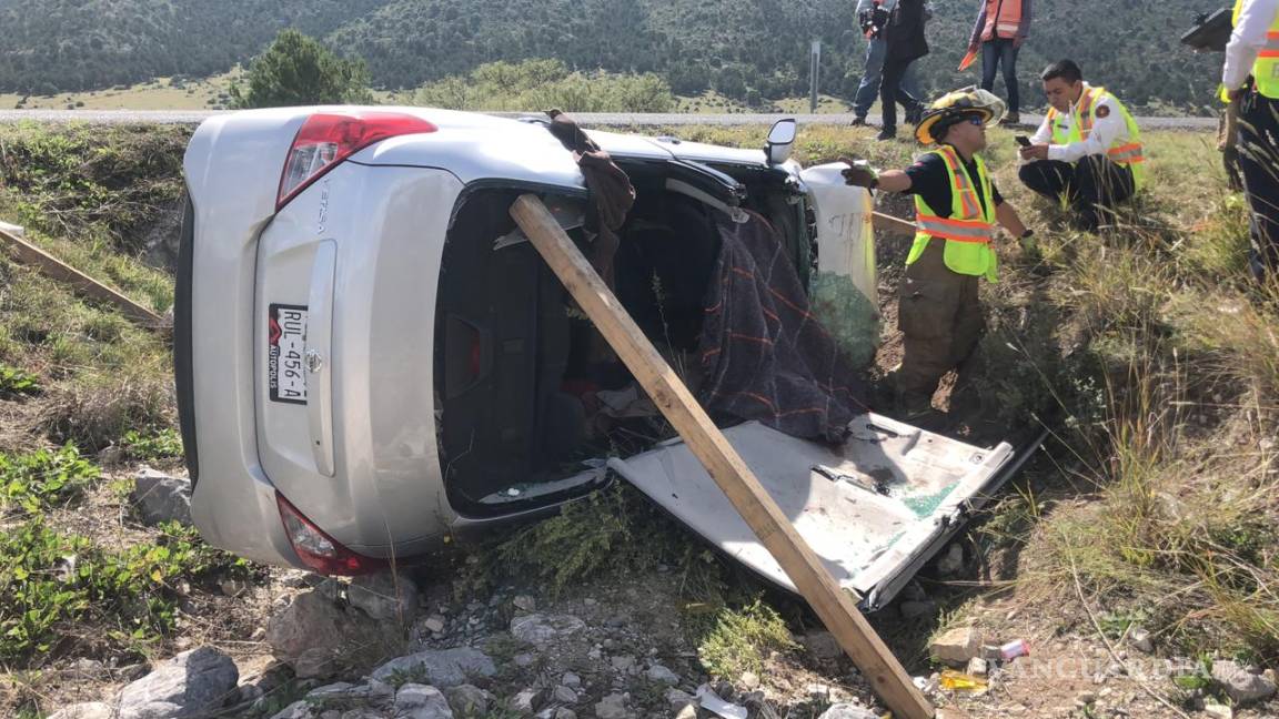 Mueren 3 en accidente en la Matehuala-Saltillo; sólo 2 sobreviven