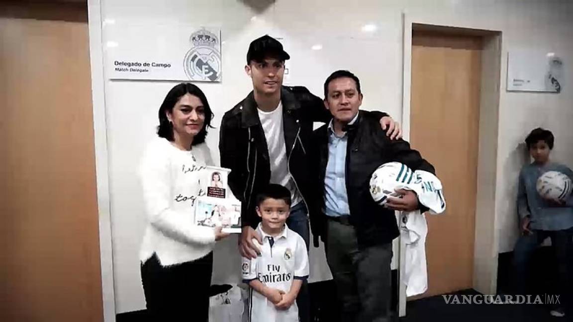 Cristiano Ronaldo recibe a padres del niño que perdió la vida en el Rebsamen