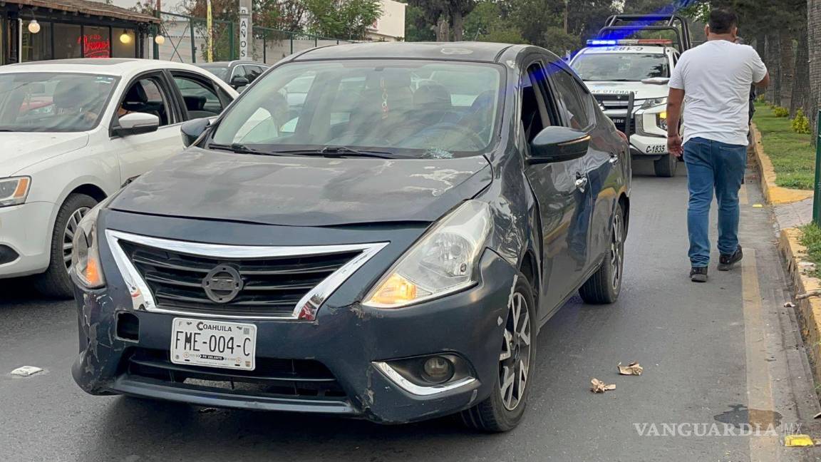 Atropella a joven frente a Rectoría, en Saltillo