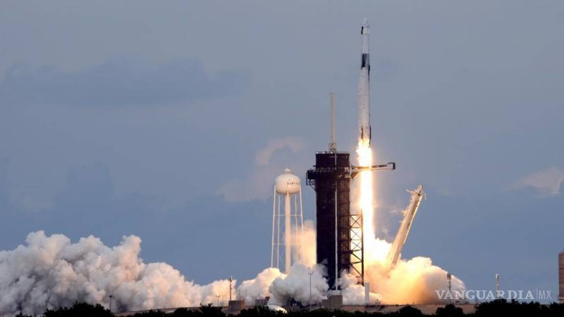 Despega vuelo privado de SpaceX a Estación Espacial Internacional