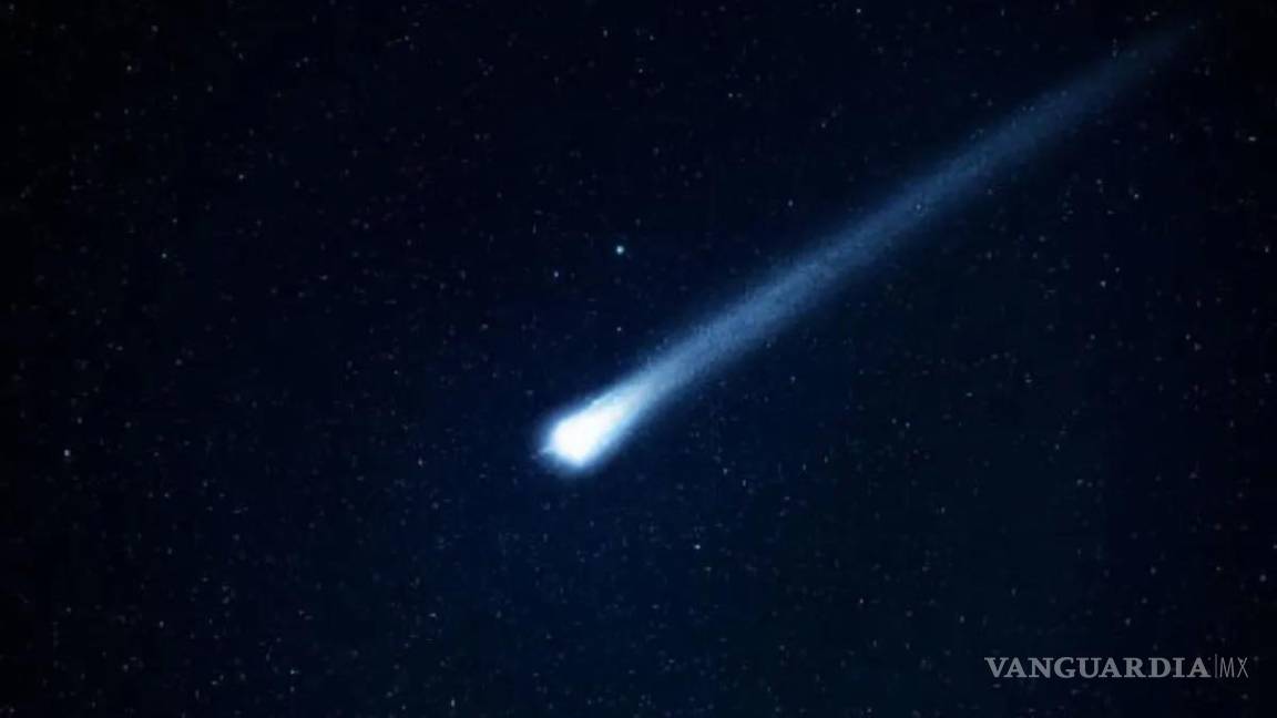 ¿Te lo perdiste?... Así se vio el meteorito que pasó esta madrugada por México (video)