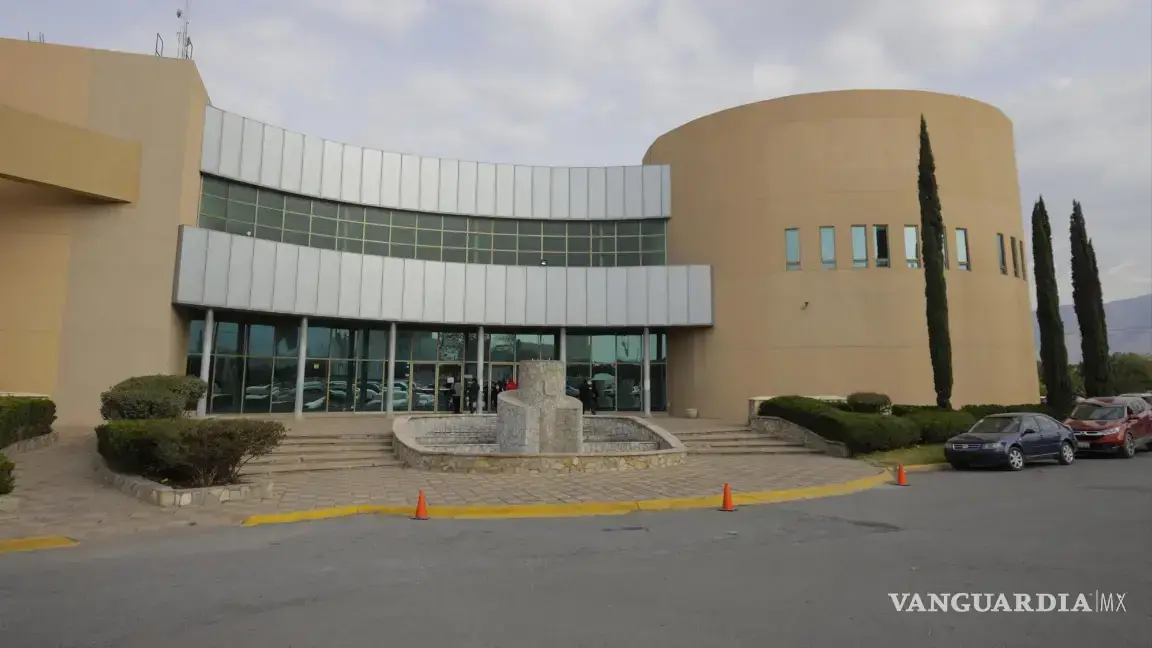 Evalúa a personal la Fiscalía General de Coahuila; no descarta enroques y despidos