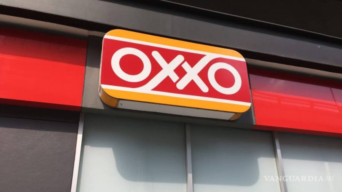 OXXO y TransNetwork anuncian alianza para cobro de remesas