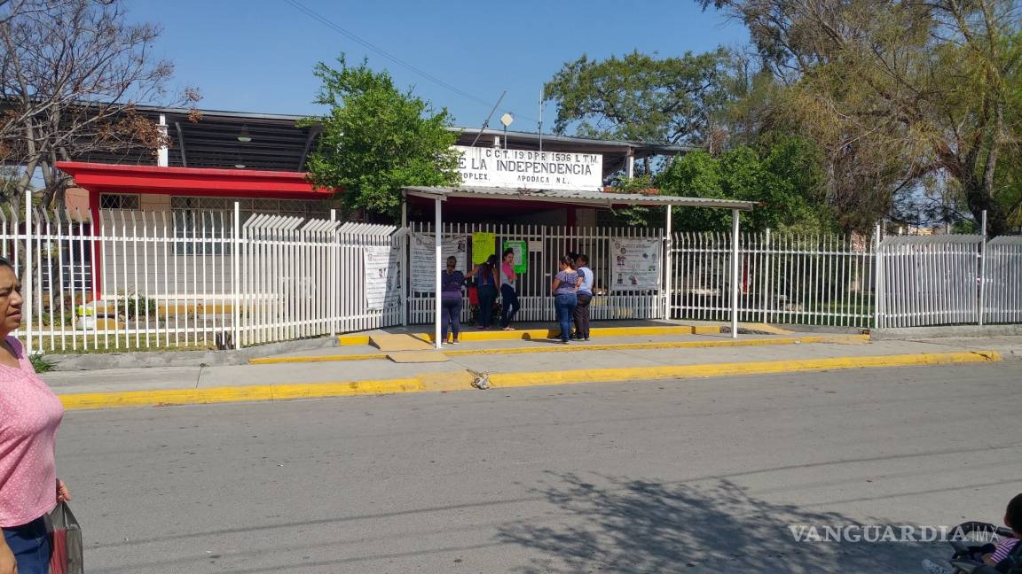 Alumno de primaria causa alarma con arma de juguete en Apodaca, NL