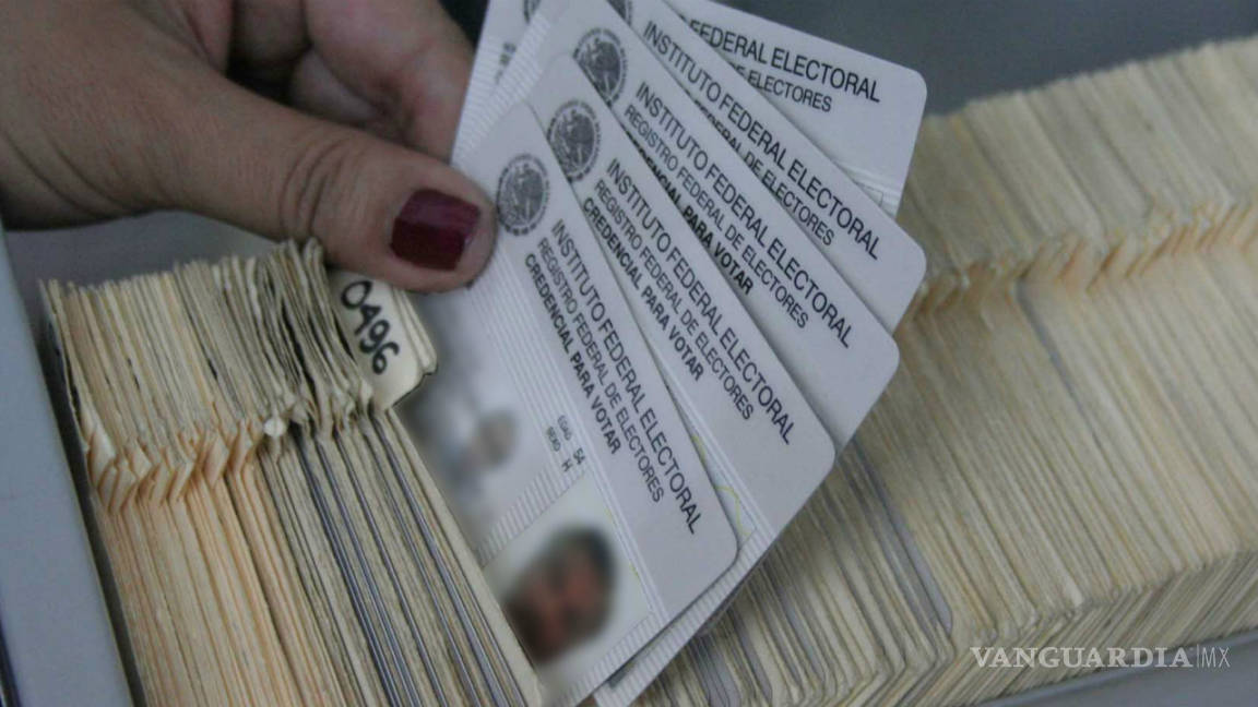 Destruyen más de mil credenciales para votar en Sinaloa