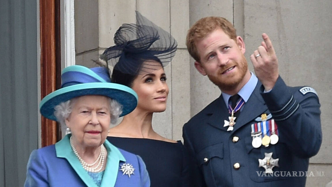 La reina Isabel tendría la custodia del hijo del Príncipe Harry y Meghan Markle