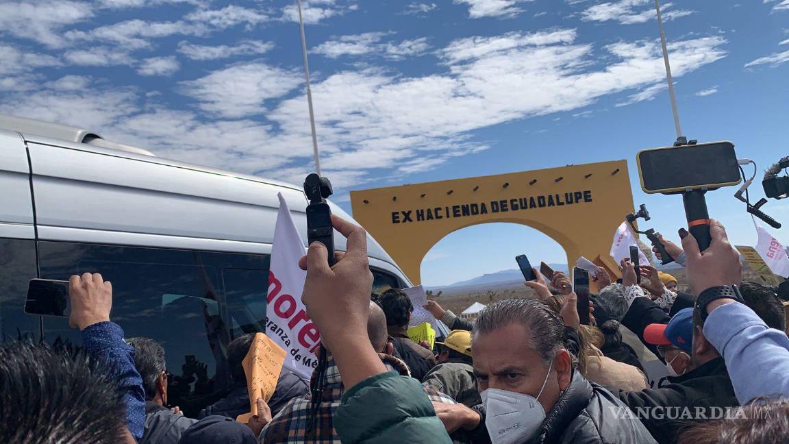 $!Llega AMLO a Ramos Arizpe para conmemorar el Día del Ejército