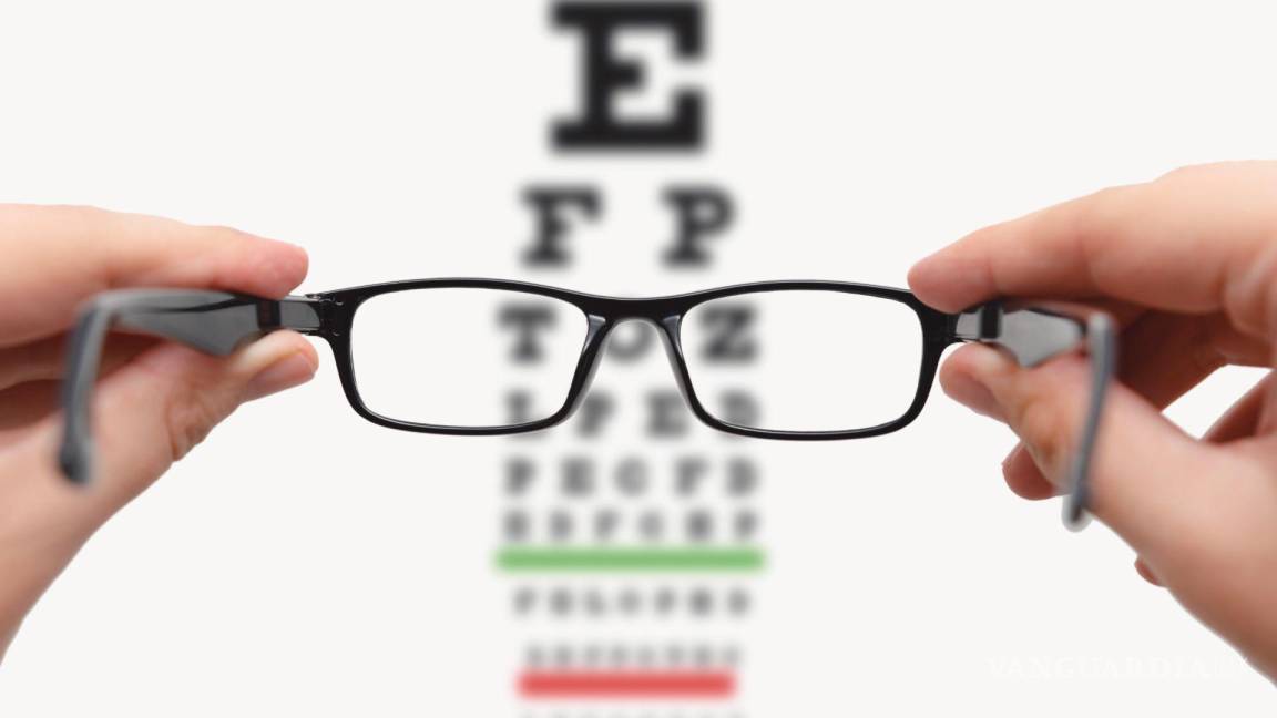 ¿Necesitas lentes? Cuidado con exámenes de la vista gratis, advierte especialista saltillense