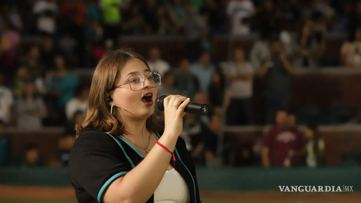$!Ángela canta desde los seis años de edad, y constantemente busca oportunidades para mostrar su talento.