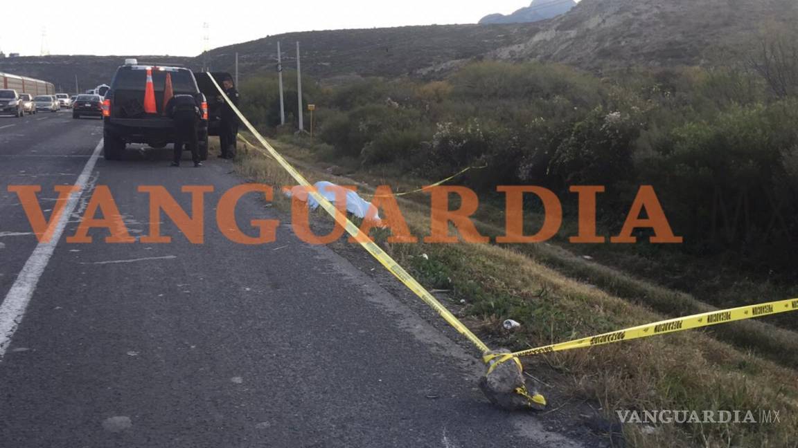 Conductor arrolla y mata a persona sobre la carretera a Zacatecas en Saltillo
