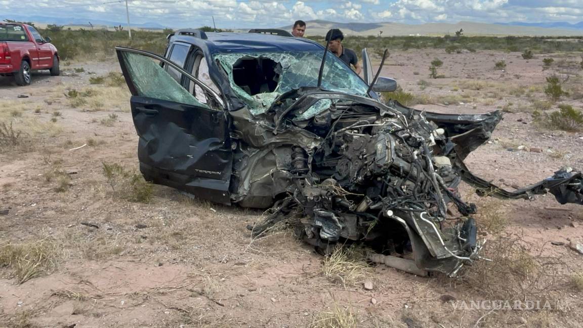 Imprudente conductor por poco causa tragedia en la carretera Torreón-Saltillo